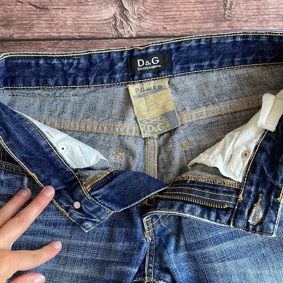 VINTAGE | Dolce & Gabbana Power Tight Fit Regular jeans - Picture 9 of 13